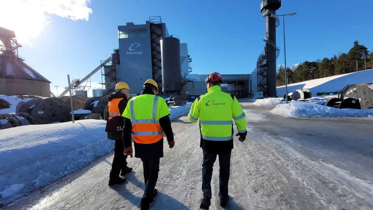 Sveriges Radio på studiebesök på Övik Energis kraftvärmeverk.